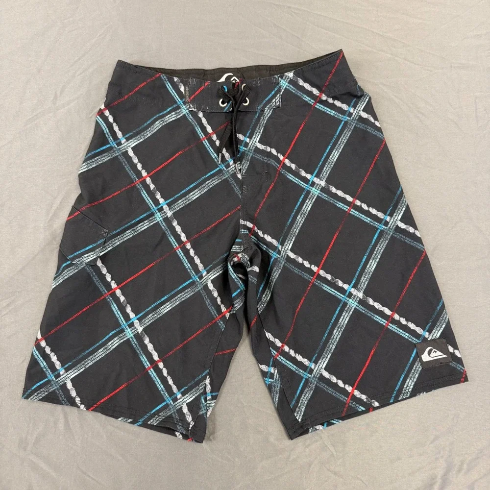 Quiksilver Boys Black Plaid Board Shorts Size‎ 12 Swim Trunks Cargo Pocket
